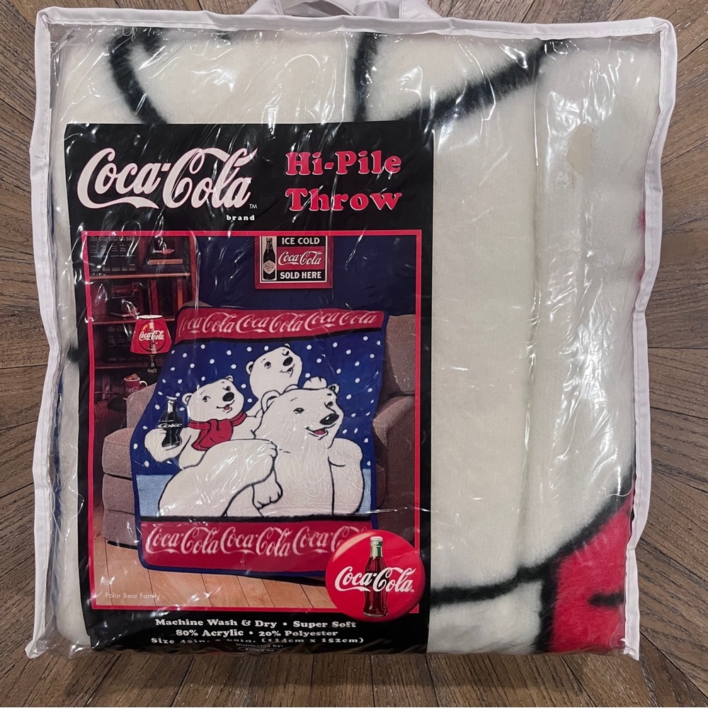 RARE Vintage Owen Hi-Pile Throw Blanket Coca Cola Polar Bear Family 1999 45”x60”